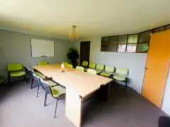 TEN TU PROPIA OFICINA FISICA EN ECHEGARAY - foto 3