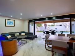 RESIDENCIA EN VALLE REAL ZAPOPAN. 450 Mts. - foto 4