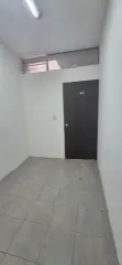 OFICINA EN AV EUGENIA  1555 - foto 4