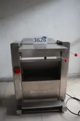 CORTADORA DE CARNE DE PULPA  CORTE ES EN SABANA