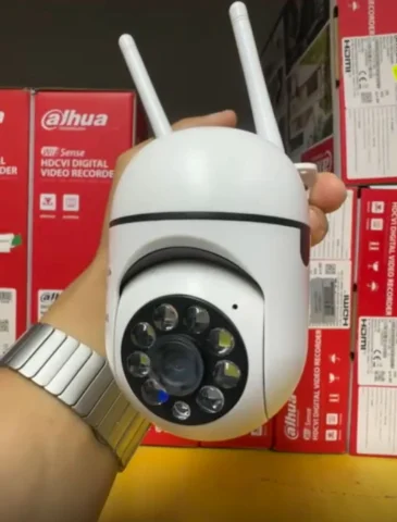 Camara Giratoria Exterior con Instalacion
