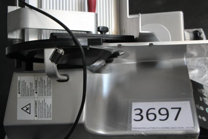 REBANADORA DE MESA PARA CARNES ROJAS SKU3697