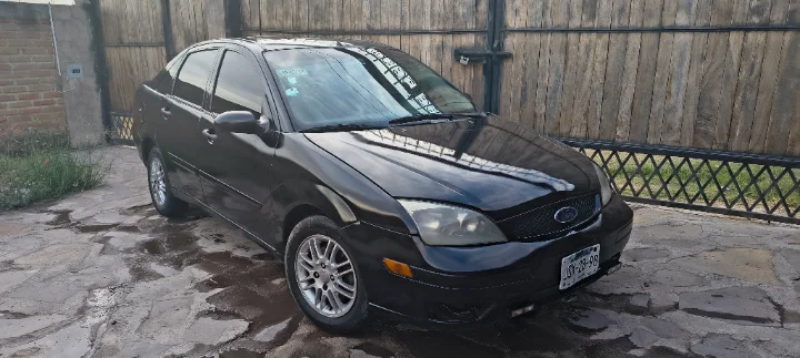 Ford Focus ZX4 2007