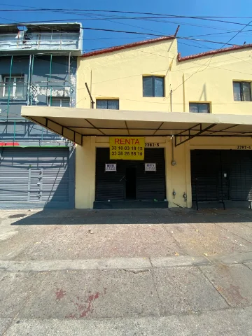 LOCAL COMERCIAL AV COLON ESTACION UNIDAD DEPOR.