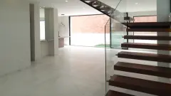 Casa Nueva en Arbolada Bosques de Sta Anita. 236m - foto 2