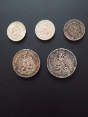 Lote de 5 monedas de plata antiguas de Mexico. - foto 2