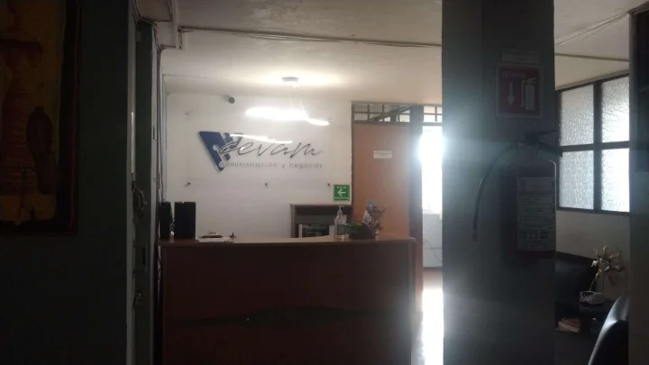 SALA DE JUNTAS EN ECHEGARAY