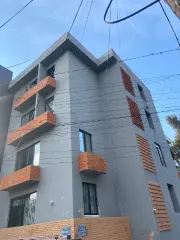 DEPA EN VENTA AV DIAMANTE ESQUINA ARBOLEDAS - foto 2