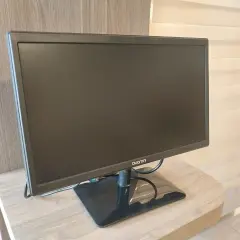 Monitor Quaroni de 21