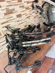 Tengo ballestas y arcos de caza