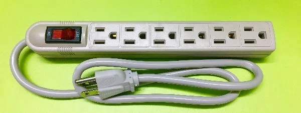 Barra Multicontacto 6 Contactos Aterrizados Uso