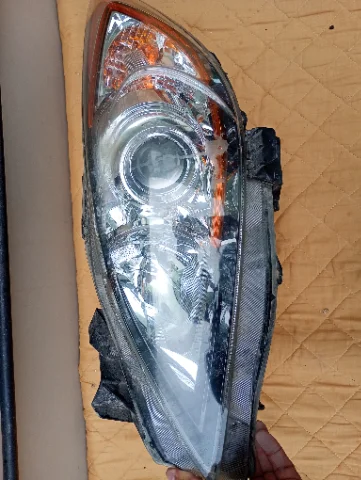 Faros para Mazda 3