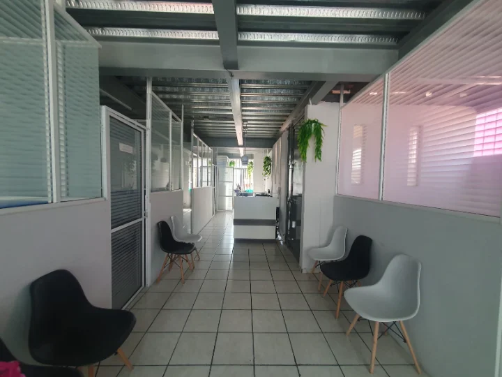 OFICINAS COMERCIALES EN ALQUILER - MUNDO E