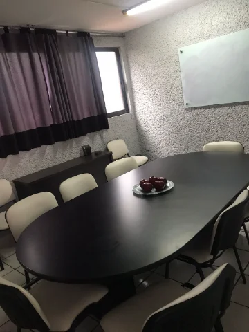SALA DE CORPORATIVA Y PROFESIONAL EN GUSTAVO BAZ
